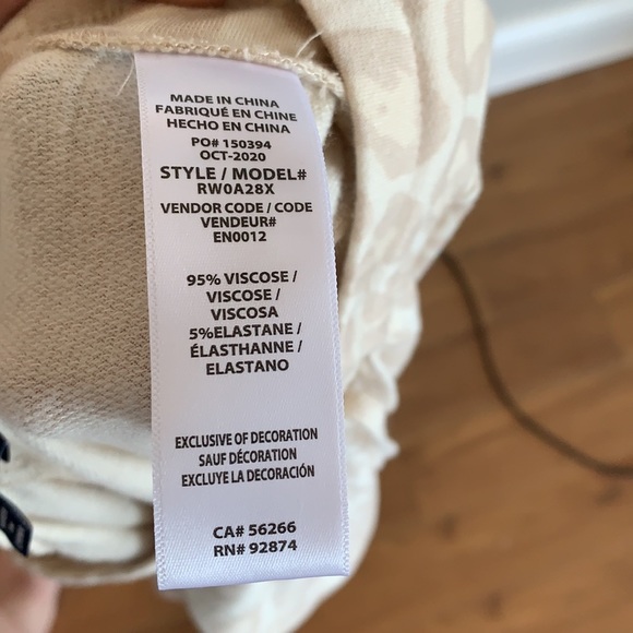 💕HP💕Splendid supersoft canyon leopard cream jogger sweatpants - Picture 10 of 11